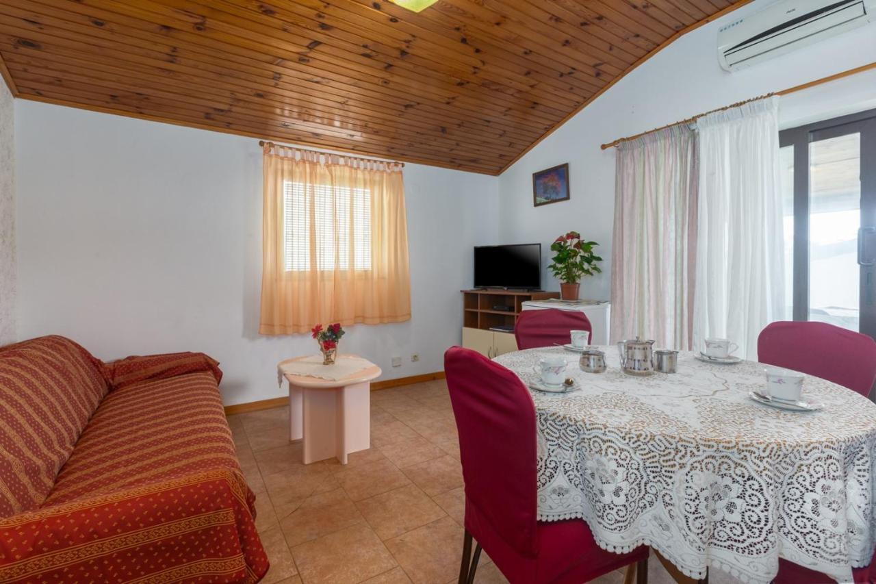 Apartman Ana Poreč Exteriör bild