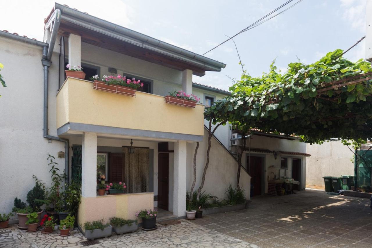 Apartman Ana Poreč Exteriör bild